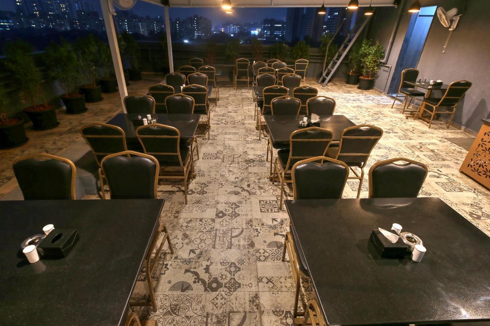 Magnus Fortune House Business Hotel , Magarpatta Mundhwa Exterior photo