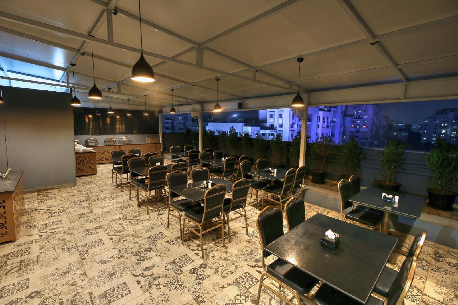 Magnus Fortune House Business Hotel , Magarpatta Mundhwa Exterior photo